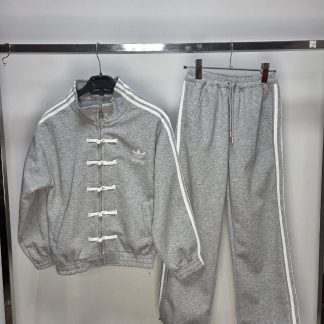 Спортивка Адидас серый