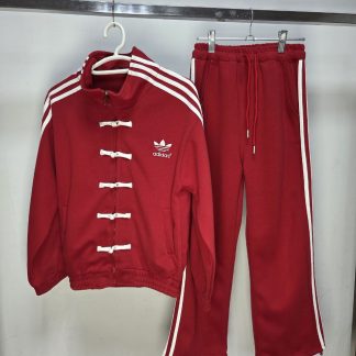 Спортивка Адидас красный