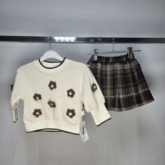 Двойка с юбкой