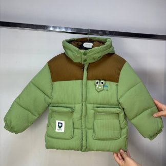 Куртка зеленая