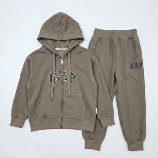 Спортивка gap