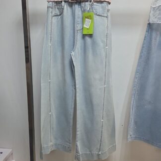 Джинсы